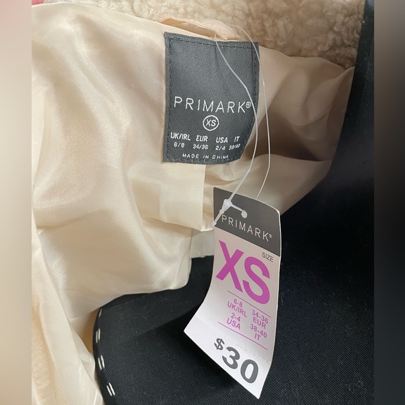 NWT Primark Zip-up Teddy Jacket with hood in Cream - Picture 5 of 5